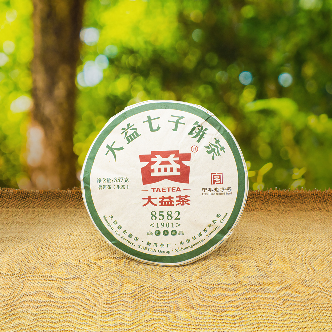 Taetea 8582 Tea Cake "Raw" 357g (2019)
